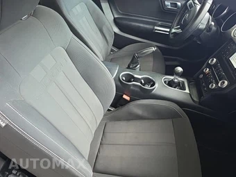 2019 Ford Mustang GT Coupe - miniatura 17