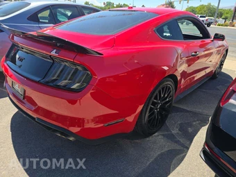 2019 Ford Mustang GT Coupe - miniatura 3