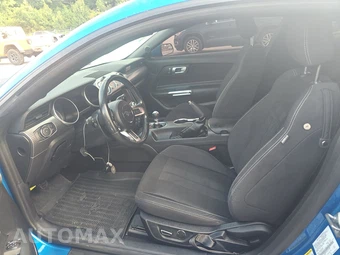 2019 Ford Mustang GT Coupe - miniatura 7