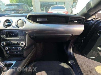 2019 Ford Mustang GT Coupe - miniatura 19