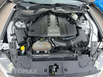2019 Ford Mustang GT Coupe - miniatura 30