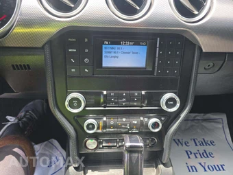 2019 Ford Mustang GT Coupe - miniatura 10