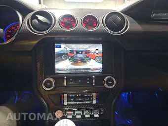 2019 Ford Mustang GT Coupe - miniatura 10