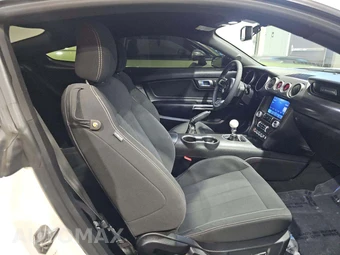 2019 Ford Mustang GT Coupe - miniatura 18