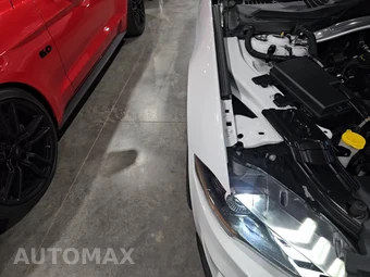 2019 Ford Mustang GT Coupe - miniatura 24