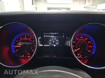 2019 Ford Mustang GT Coupe - miniatura 9
