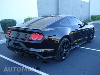 2019 Ford Mustang GT Coupe - miniatura 4
