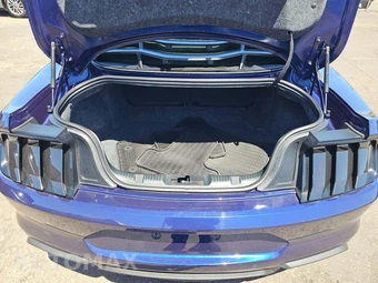 2019 Ford Mustang GT Coupe - miniatura 11