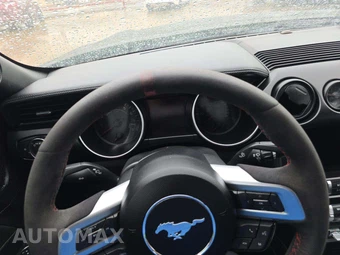 2019 Ford Mustang GT Coupe - miniatura 27