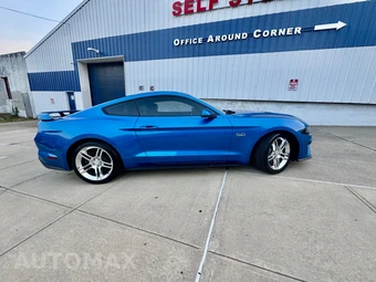 2019 Ford Mustang GT Premium - miniatura 4