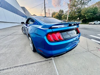 2019 Ford Mustang GT Premium - miniatura 7