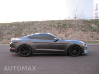2019 Ford Mustang GT Premium Coupe – miniatura 12
