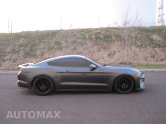 2019 Ford Mustang GT Premium Coupe – miniatura 9