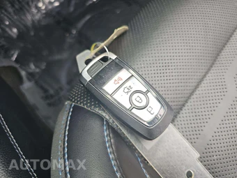 2019 Ford Mustang GT Premium Coupe - miniatura 8