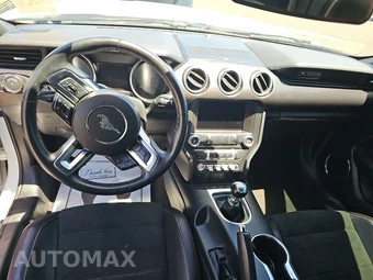 2019 Ford Mustang GT Premium Coupe - miniatura 11