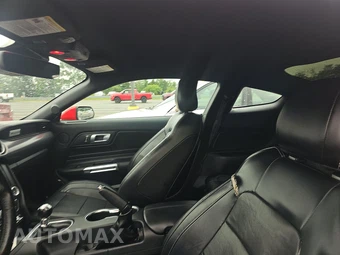 2019 Ford Mustang GT Premium Coupe - miniatura 18
