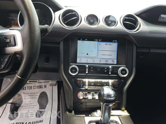 2019 Ford Mustang GT Premium Coupe - miniatura 7