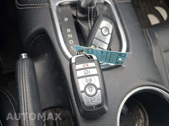 2019 Ford Mustang GT Premium Coupe - miniatura 8