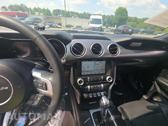 2019 Ford Mustang GT Premium Coupe - miniatura 7