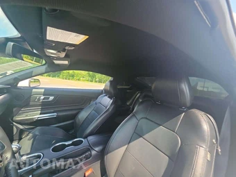 2019 Ford Mustang GT Premium Coupe - miniatura 8