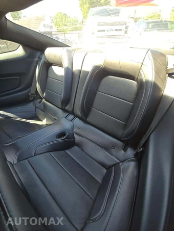 2019 Ford Mustang GT Premium Coupe – miniatura 13