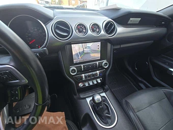 2019 Ford Mustang GT Premium Coupe – miniatura 10