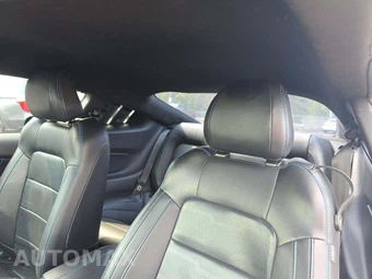 2019 Ford Mustang GT Premium Coupe - miniatura 11