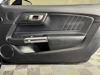 2019 Ford Mustang GT Premium Coupe - miniatura 34