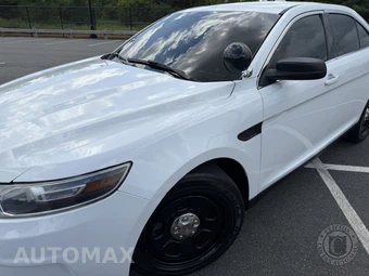 2019 Ford Police Interceptor Sedan - miniatura 11