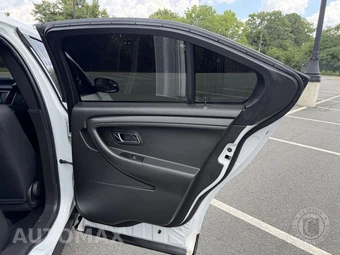 2019 Ford Police Interceptor Sedan - miniatura 36