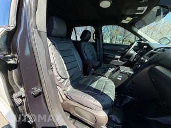 2019 Ford Police Interceptor Utility - miniatura 38