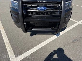 2019 Ford Police Interceptor Utility - miniatura 8