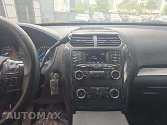 2019 Ford Police Interceptor Utility – miniatura 10