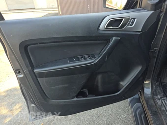 2019 Ford Ranger XLT Crew Cab Medium Bed - miniatura 9