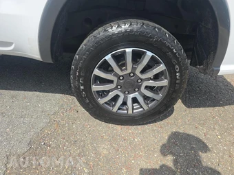 2019 Ford Ranger XLT Extended Cab Long Bed w/Rear Doors - miniatura 11
