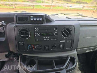 2019 Ford Super Duty E-350 Cutaway - miniatura 11