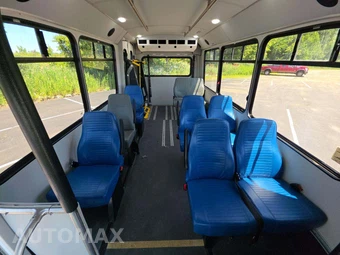 2019 Ford Super Duty E-350 Cutaway DRW - miniatura 12
