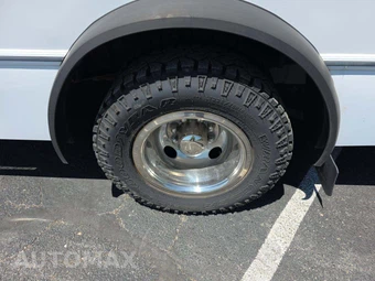 2019 Ford Super Duty E-350 Cutaway DRW - miniatura 21
