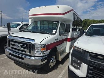 2019 Ford Super Duty E-350 Cutaway DRW