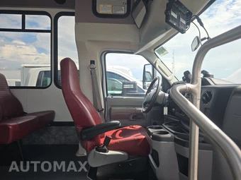 2019 Ford Super Duty E-350 Cutaway DRW - miniatura 8