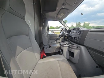 2019 Ford Super Duty E-350 Cutaway DRW - miniatura 8
