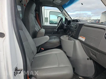 2019 Ford Super Duty E-350 Cutaway DRW – miniatura 8