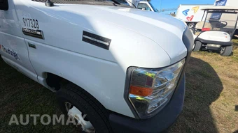 2019 Ford Super Duty E-350 Cutaway DRW - miniatura 24