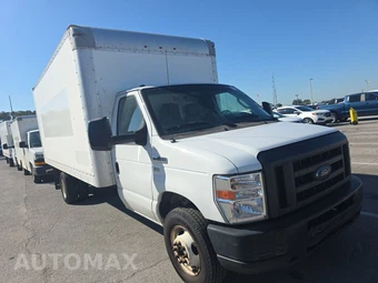 2019 Ford Super Duty E-350 Cutaway DRW - miniatura 3