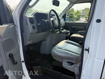 2019 Ford Super Duty E-350 Cutaway DRW - miniatura 18