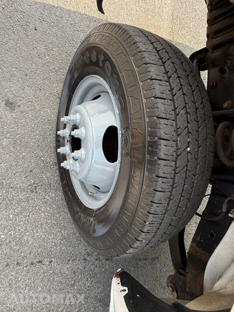 2019 Ford Super Duty E-350 Cutaway DRW - miniatura 9