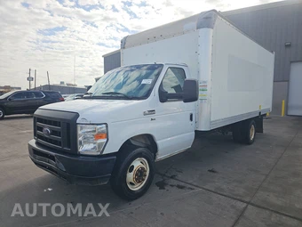 2019 Ford Super Duty E-350 Cutaway DRW