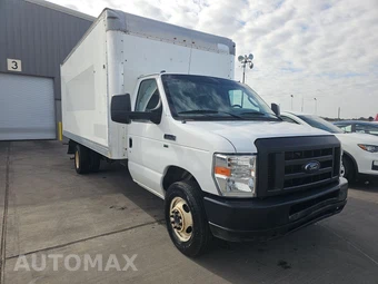 2019 Ford Super Duty E-350 Cutaway DRW - miniatura 3