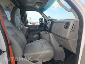 2019 Ford Super Duty E-350 Cutaway DRW - miniatura 8