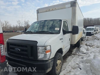 2019 Ford Super Duty E-350 Cutaway DRW